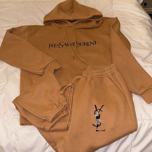 Boutique BOUGHT !! beige sweatsuit